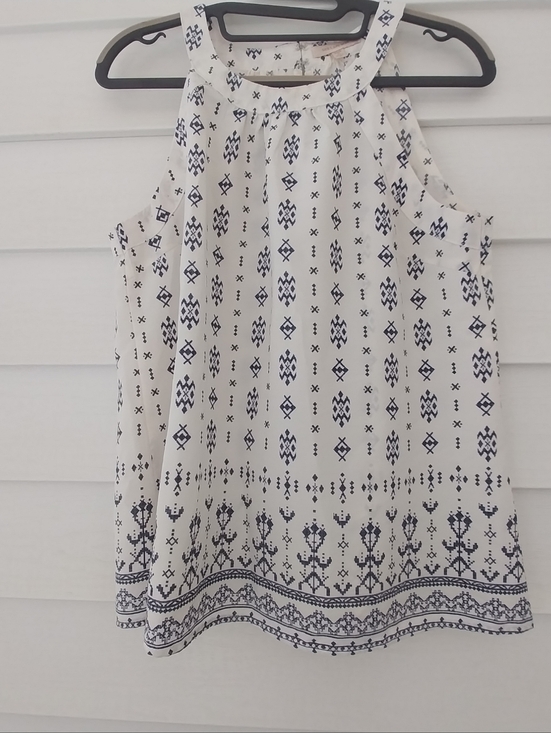 Skies Are Blue Tops - Skies are Blue Sleeveless Tank Top Navy/Ivory Ikat Aztec Print Size 8